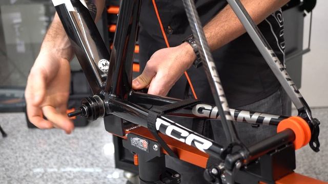 How To Install And Remove BB86 / BB90 / BB92 / BB30 / SRAM GXP / DUB Bottom Brackets?