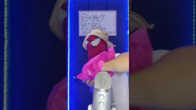 асмр человека паука, как он выглядит без маски? смотреть онлайн