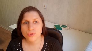5 причин почему муж смотрит на других женщин . Что делать  ?