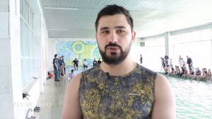 Сотрудники МЧС провели уроки плавания и оказания первой помощи в бассейне «Дельфин»