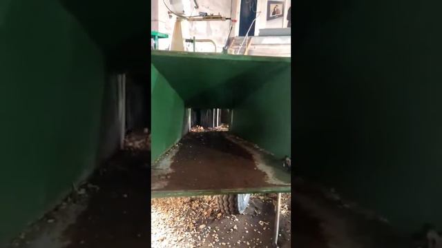 Рубительная машина Pezzolato H980 (в работе) смотреть онлайн