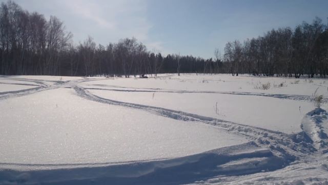 Снегоход Рысь 440 по глубокому снегу