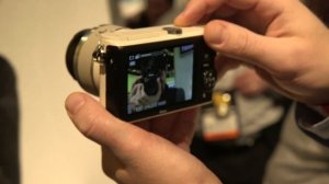 Nikon 1 Series cameras hands-on video