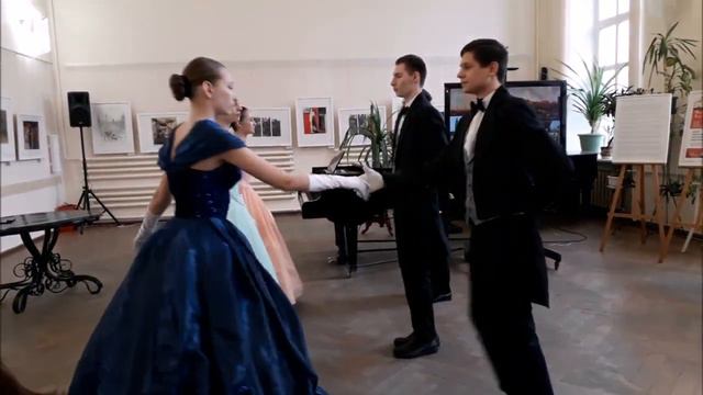 Концерт 《Имена улетающие в вечность. Вивальди》. Таганрог. Библиотека чехова.