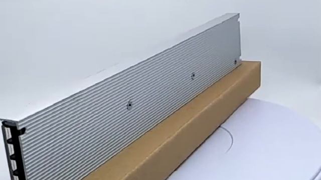 ULTRA SLIM 250W 12V смотреть онлайн