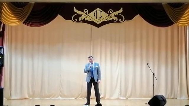 Поёт Алексей Ярошевич. Уходит детство. смотреть онлайн