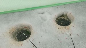 УДАЧНАЯ РЫБАЛКА НА КАРАСЯ ПО ПОСЛЕДНЕМУ ЛЬДУ. ОЗЕРО СУГОЯК- 2!