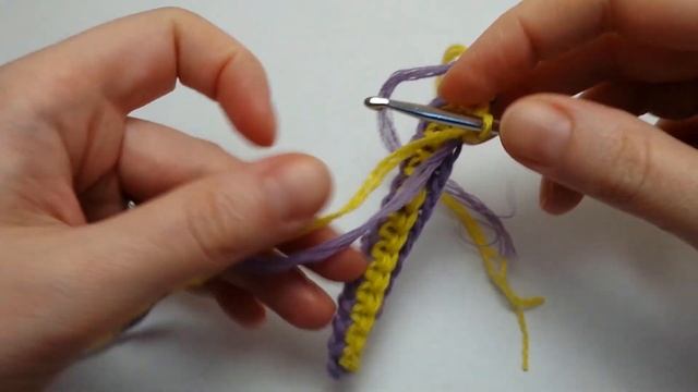 Плотный двойной узор:в два цвета,с рельефными столбиками,с жаккардом. Single Crochet Thermal Stitch