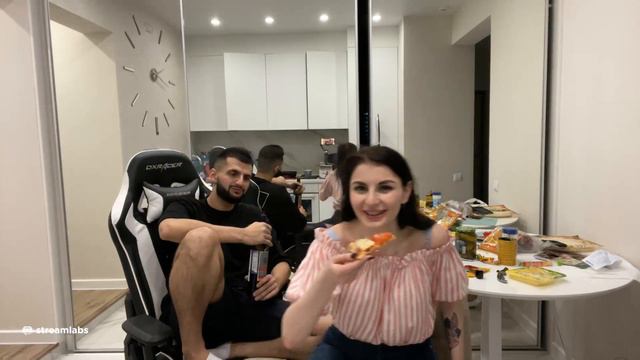 СТИЛ И АНТИКА ГОТОВЯТ ПИЦЦУ  МЕДЛЯК С АНТИКОЙ  ПЬЯНАЯ АНТИКА