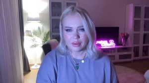 15.02.2023 | Маруся на стриме | Читаем фф о Вигу