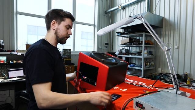 Даёшь ГАЗУ:выпуск 5.Как определить резонансную частоту настройки короба и как настроить сабвуфер? смотреть онлайн