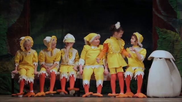 Отрывок из спектакля "Весенняя лихорадка" "Утята" смотреть онлайн