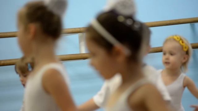 Сидячая хореография смотреть онлайн