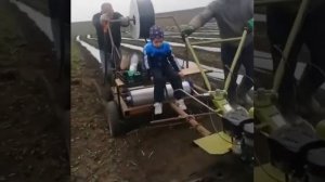 Самодельный пленкоукладчик для мотоблока!!!