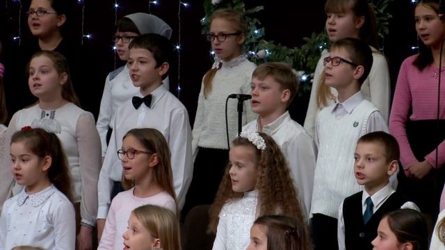 «Этот праздник в середине зимы»||Детский хор смотреть онлайн