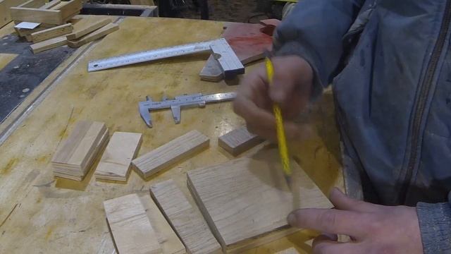 Клевый календарь из дерева смотреть онлайн