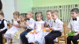 Шумовой оркестр на "Дне матери" в детском саду "Росинка"