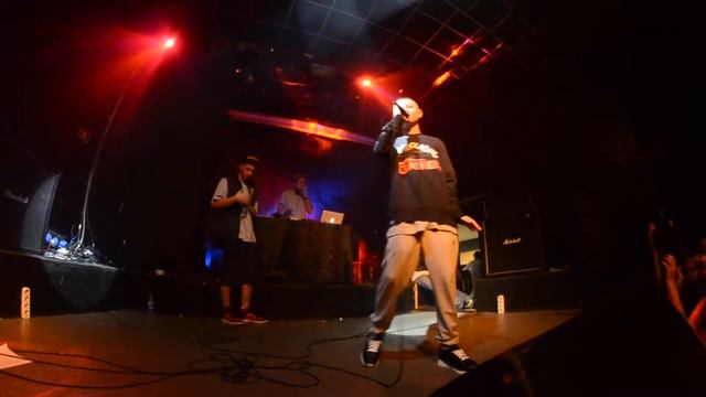 Басота - Архипелаг (Live) смотреть онлайн