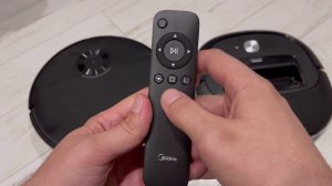 Midea VCR20B и VCR09B - недорогие роботы пылесосы