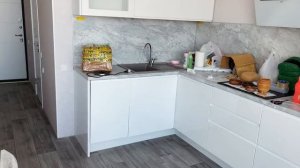 Переезд. Заполняю кухню в новой квартире. Вид из окна. Покупки для кухни.