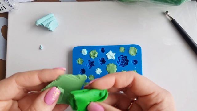 Silicone mold, small succulents. Filling & demolding with oven-bake polymer clay смотреть онлайн