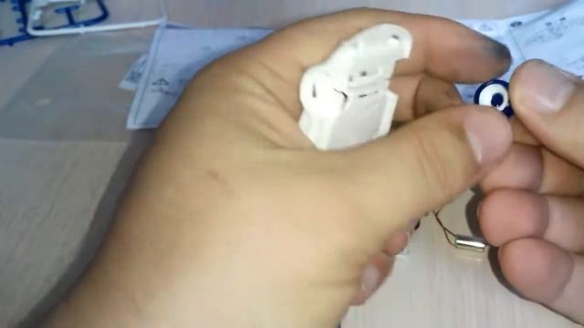 Машинка едет на воде смотреть онлайн