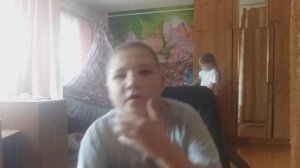 Делаем шалаш на кровате.