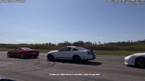 Dodge Challenger SRT-8 vs BMW M6 Coupe V10