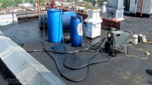 Процесс гидроизоляции жидкой резиной при помощи установки УЖК-2СР