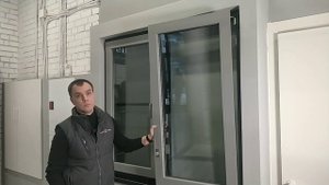 Провисание створки на одной петле. Устранение проблемы за 1 минуту.