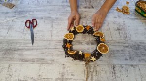 Как сделать новогодний венок из природных материалов своими руками? Christmas wreath DIY