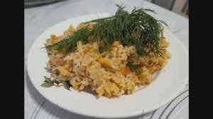 Капуста тушеная с мясом и рисом