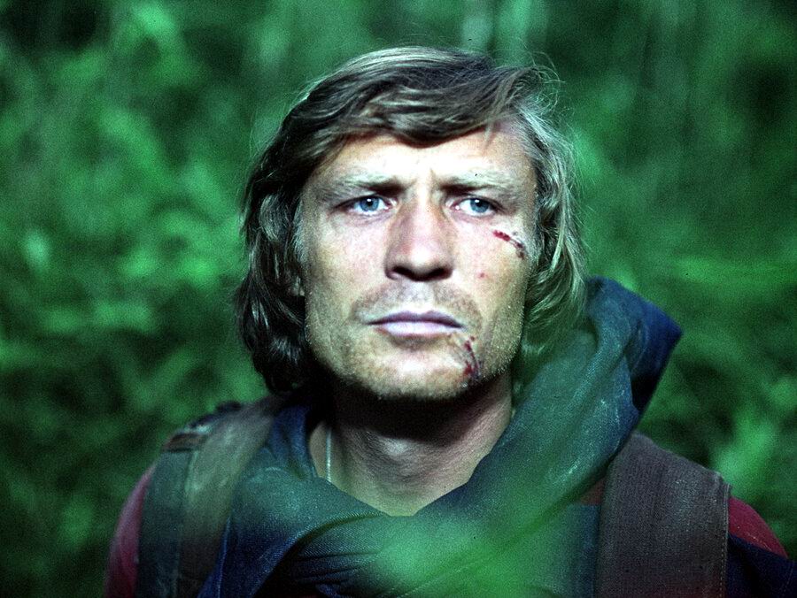 Александр Михайлов {1944}, мечтал о море, а стал актёром