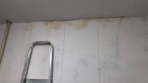 НАС ЗАТОПИЛИ СОСЕДИ СВЕРХУ????♀️РЕМОНТ В ТУАЛЕТЕ И В ВАННОЙ