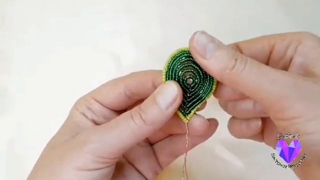 ?Как сплести листик из бисера своими руками схема мастер класс ? смотреть онлайн