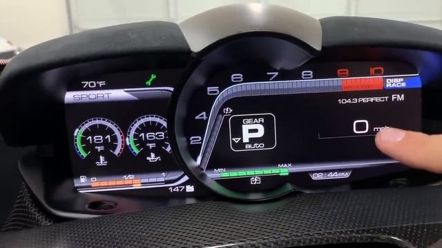 Вот почему LaFerrari - это самая крутая Ferrari за $3,5 миллиона смотреть онлайн