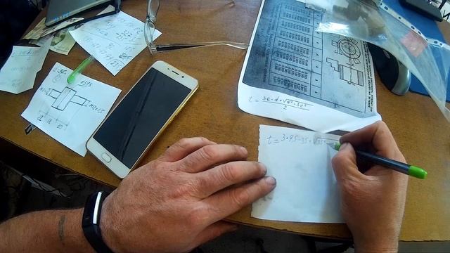 Будни токарной мастерской.(Как рассчитать эксцентрик, как выпрессовать втулку из глухого отверстия)