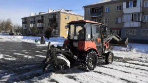 Развивающие видио для детей#Красный Трактор убирает снег#мультики про машинки