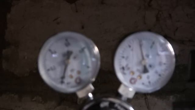 Подключаем кислородный редуктор УР 6 6 к полуавтомату connect the oxygen pressure regulator смотреть онлайн