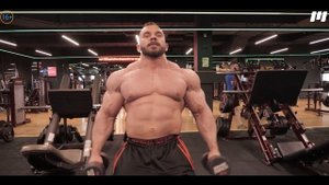 Тренировка плеч: жим гантелей, махи гантелями, жим Арнольда. Упражнения на плечи. Как накачать плеч