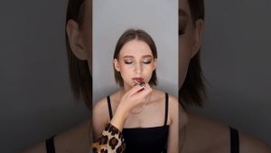 Как быть, если выскочила простуда на губах, а вам нужно на важное мероприятие?