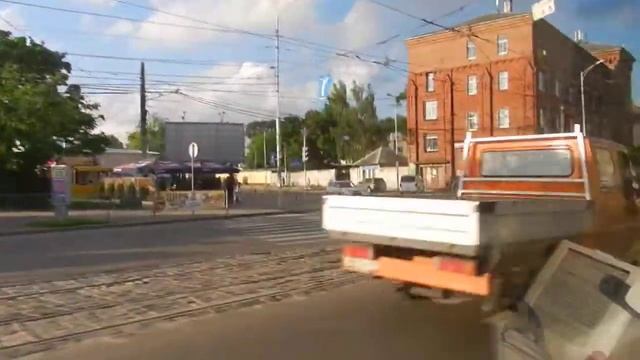 Калининград Едем по улице Черняховского смотреть онлайн