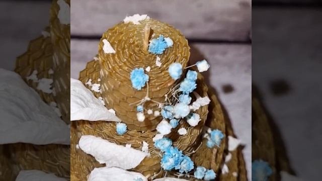 Свеча-торт из натуральной вощины с 5ю фитилями. Продам или покажу как горит. #свечисвоимируками