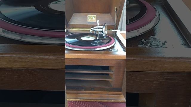 Граммофон 1910 год. смотреть онлайн