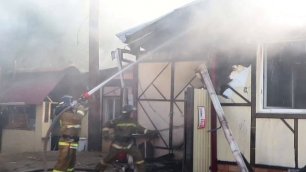 Курганские огнеборцы ликвидировали пожар в кафе на трассе «Иртыш»