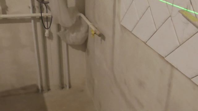 Красивый кухонный фартук с точными отверстиями.  ЖК Красный Аксай