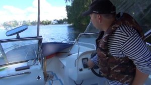 БУДНИ ВОДНОМОТОРНИКА-ПОСТАВИЛ ГИДРОКРЫЛО, ПОМЕНЯЛ СВЕЧИ.