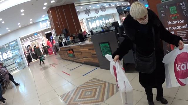 ОГРОМНЫЕ СКИДКИ И МНОЖЕСТВО АКЦИЙ. ПОСЛЕ ПРАЗДНИКОВ ПО МАГАЗИНАМ. В "КАРИ" ПОКУПАТЬ ЗИМНИЕ САПОГИ. смотреть онлайн