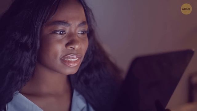 Розовый шоколад не настоящий, и я могу это доказать смотреть онлайн