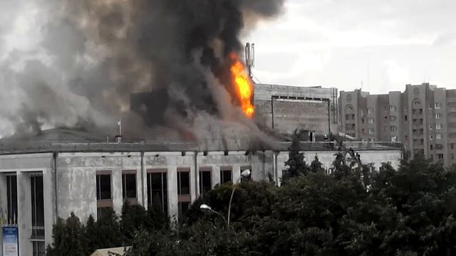 1.07.15 Черкассы пожар драм театр.